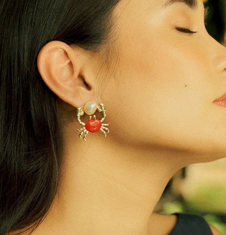 Tong Tong Drop in Red With Baroque Pearl