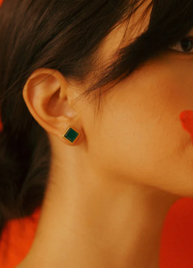 Quad Stud in Emerald